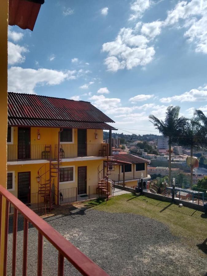 Chale Da Montanha Hotel แซร์ฮาเนกรา ภายนอก รูปภาพ